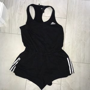 Adidas romper